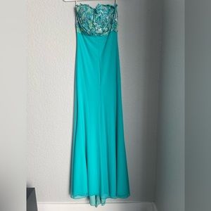 Formal Dress Aqua with Hand Painted Design on the top. Size Small. Worn Once.